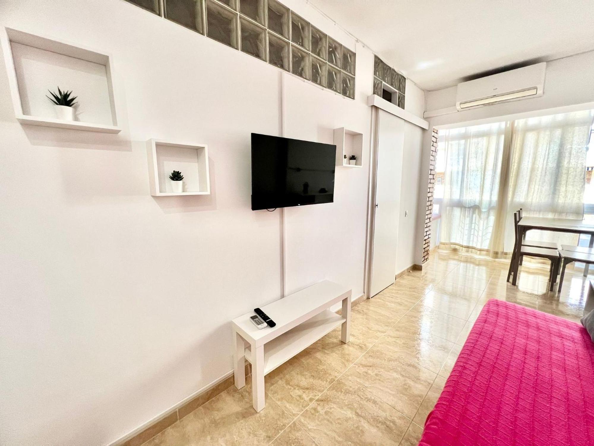 Apartamento Aguila, Arroyo De La Miel, 贝纳尔马德纳 外观 照片